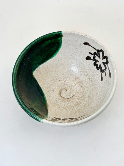 TC88 - Bol à matcha chawan d'Oribe-yaki 織部焼