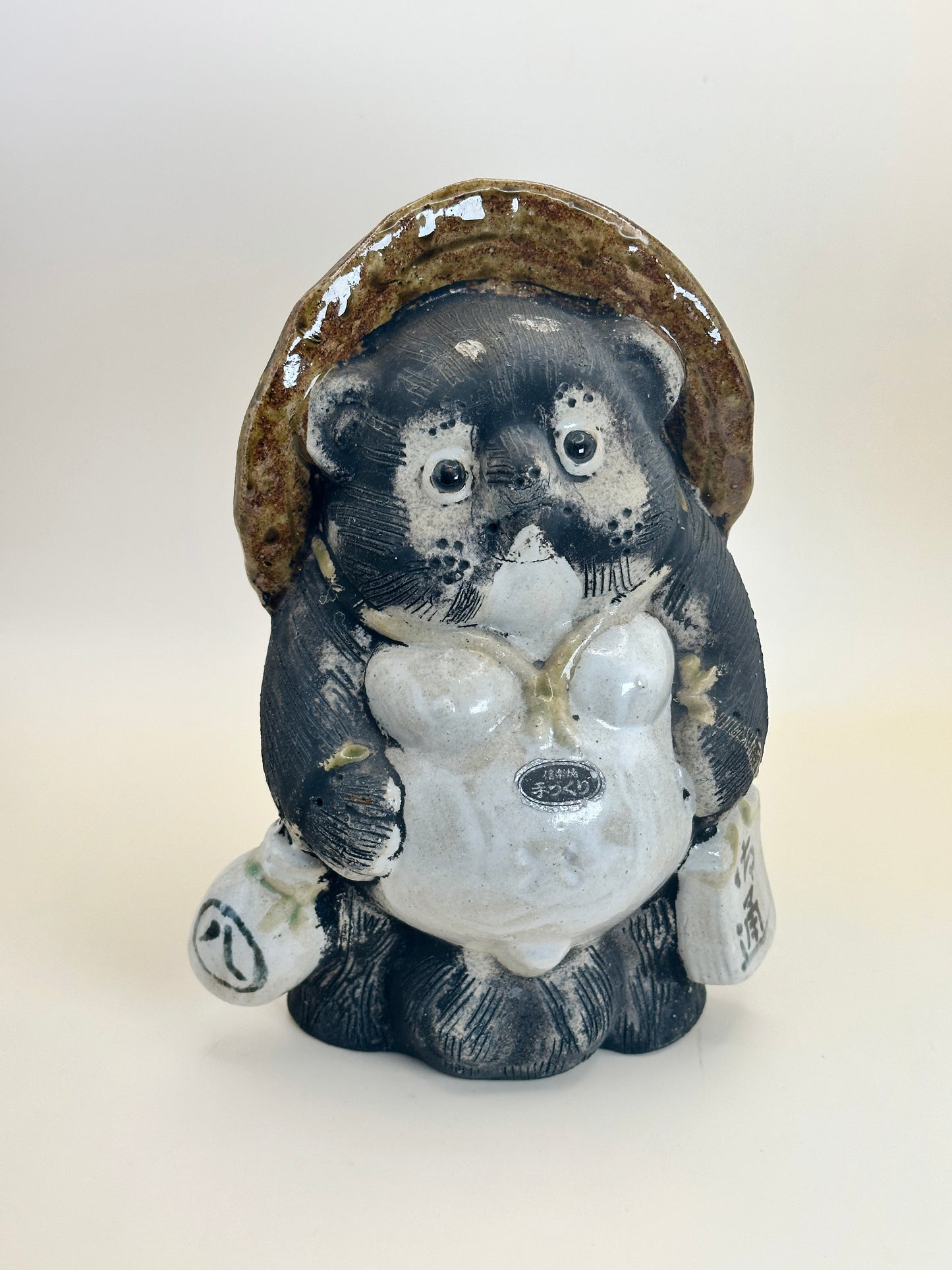 FT263 - Vintage Shigaraki-yaki tanuki 信楽焼狸像