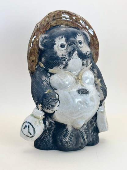 FT263 - Vintage Shigaraki-yaki tanuki 信楽焼狸像