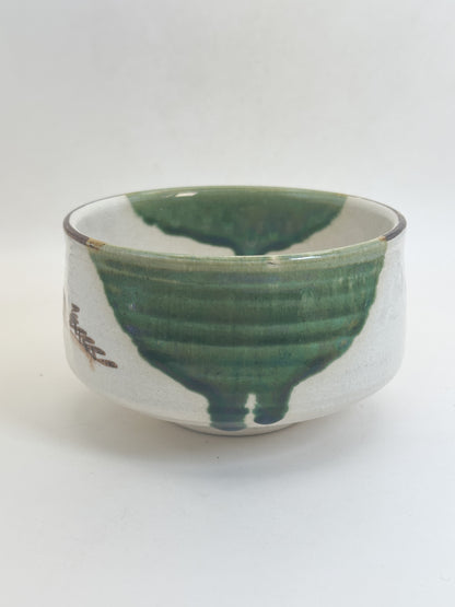 TC137 - Oribe-yaki Chawan Matcha Bowl 織部焼