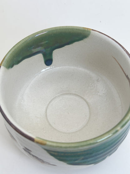 TC137 - Oribe-yaki Chawan Matcha Bowl 織部焼