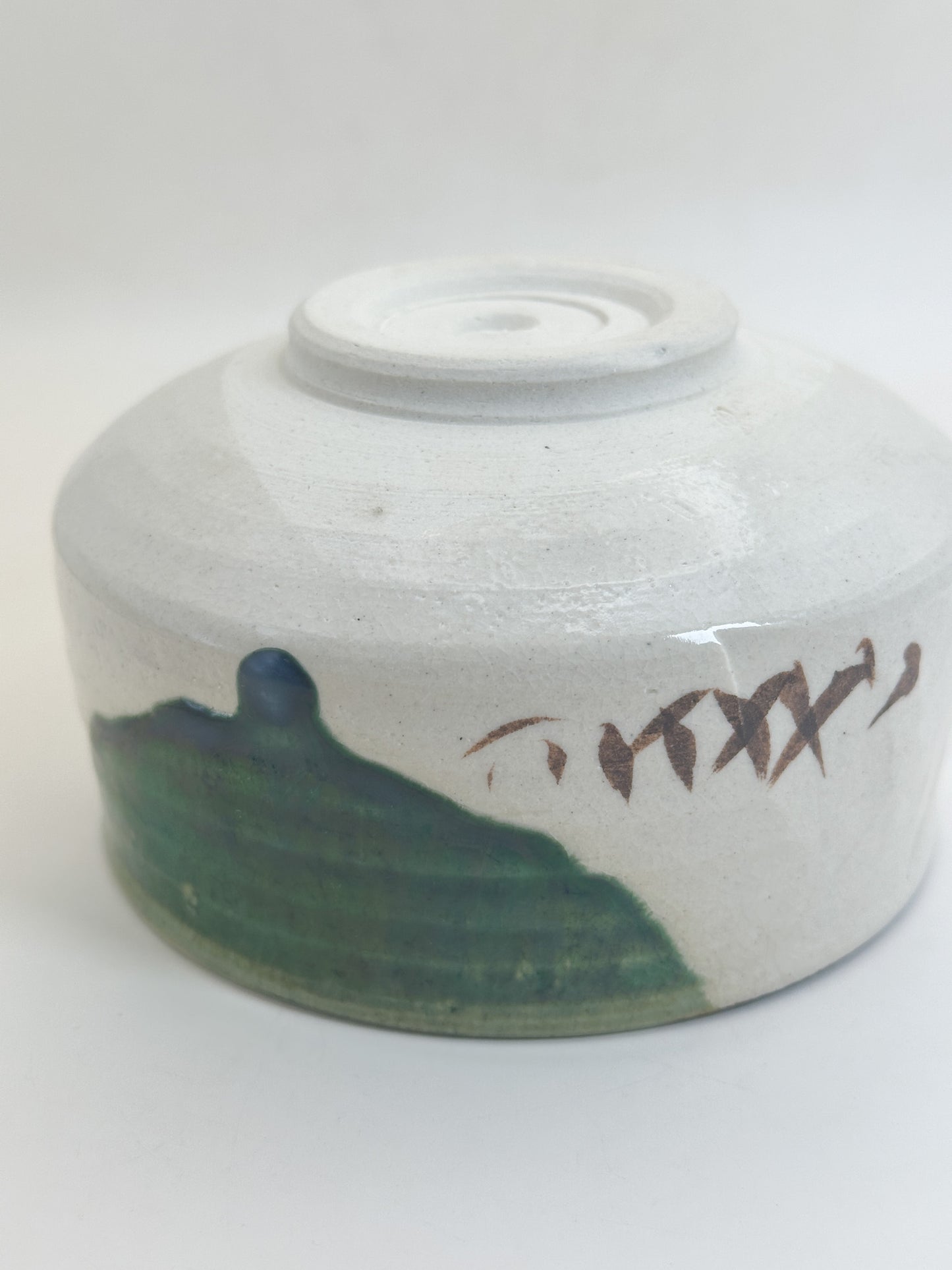 TC137 - Oribe-yaki Chawan Matcha Bowl 織部焼