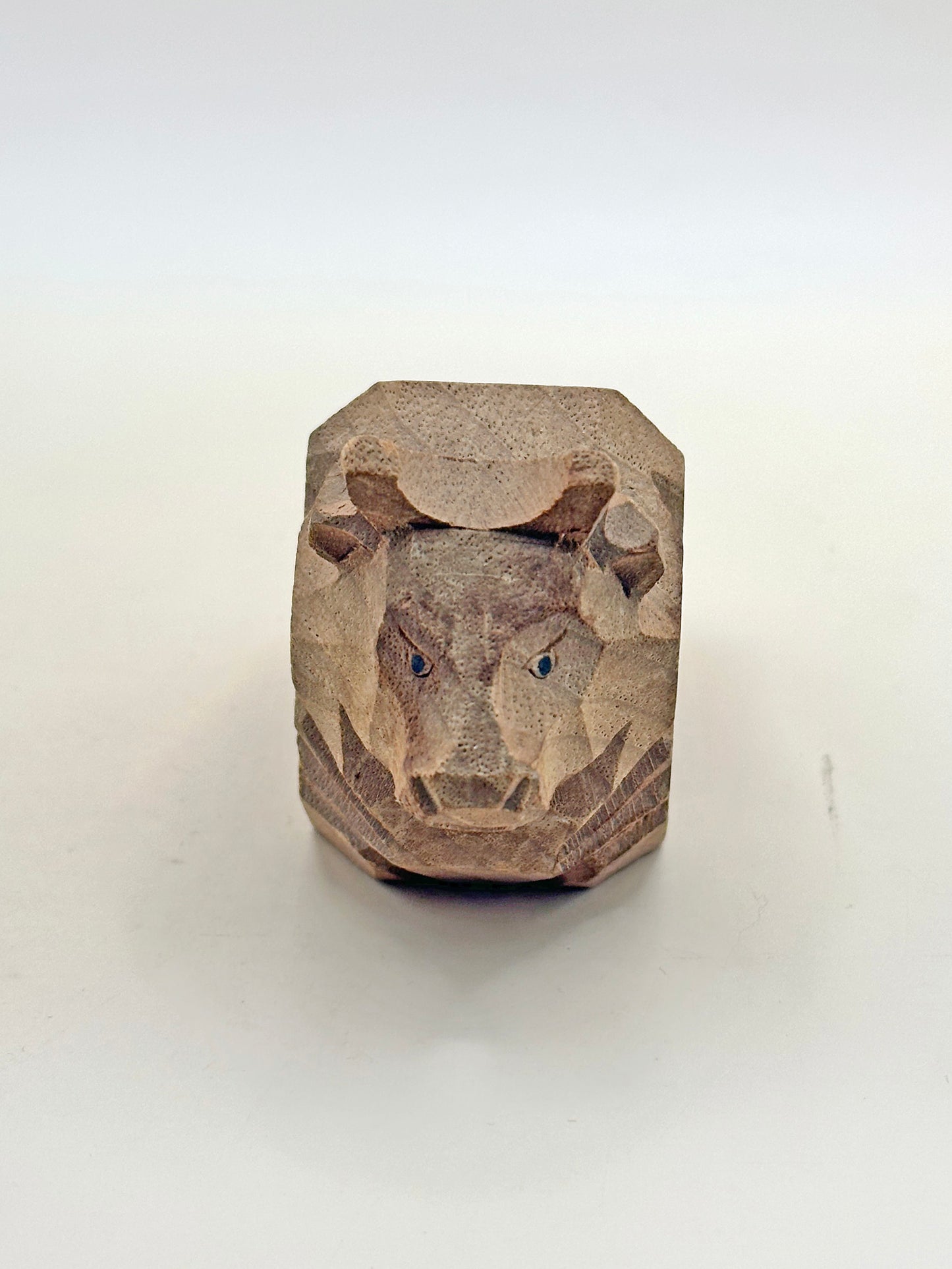 FT270 - Wood Carving Zodiac Ox Atsuta Jingū 熱田神宮