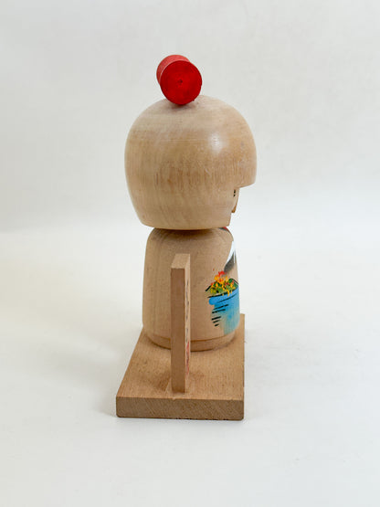 K15175 - Sosaku kokeshi by Minori 美徳