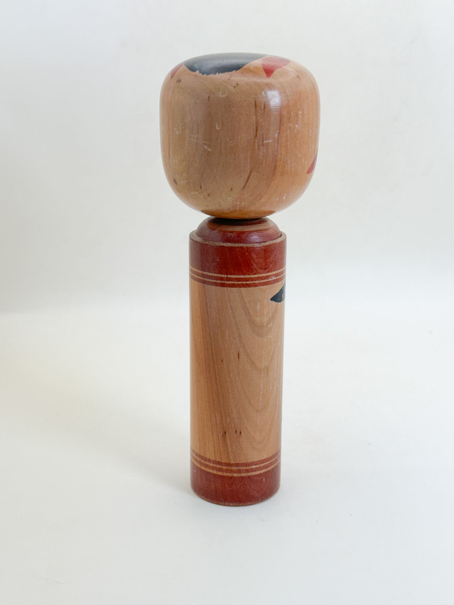 K18175 - Shingata Kokeshi by Tadashi Iwasaki 岩崎忠