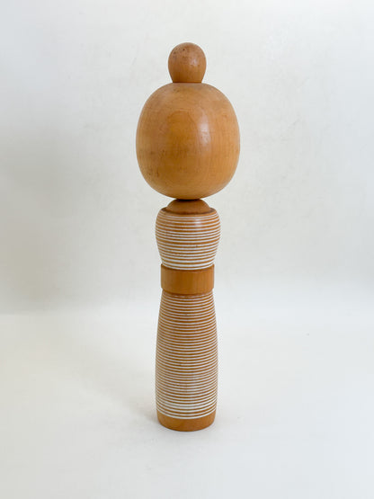 K25219 - Sosaku Kokeshi by Yoshio Ohtani 大谷良夫