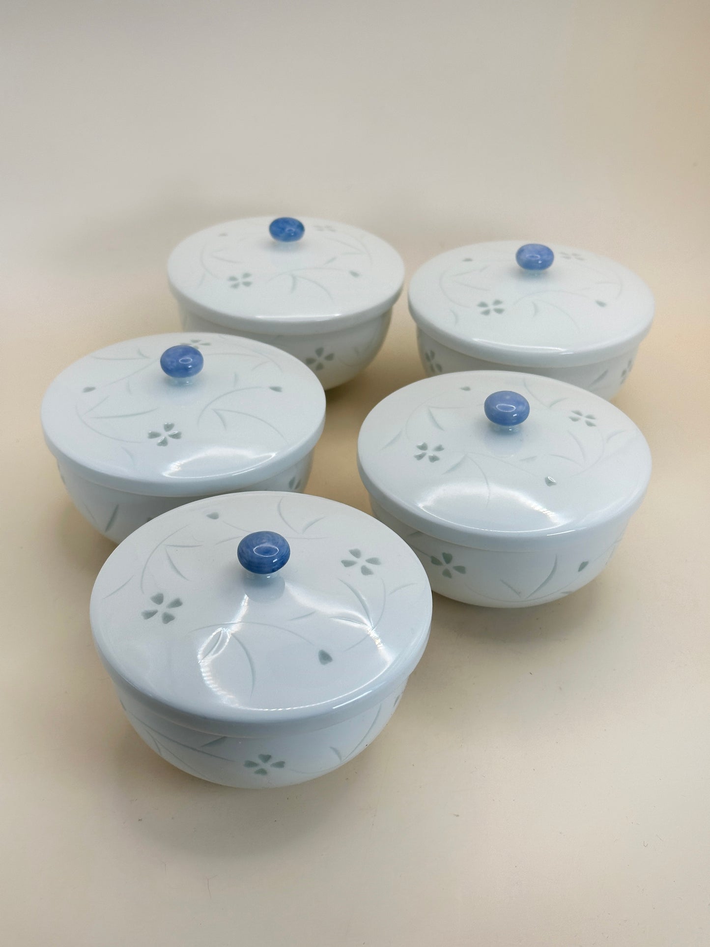 TB122 - Lidded Porcelain Tea Cup Set by Kōzan-gama 幸山窯