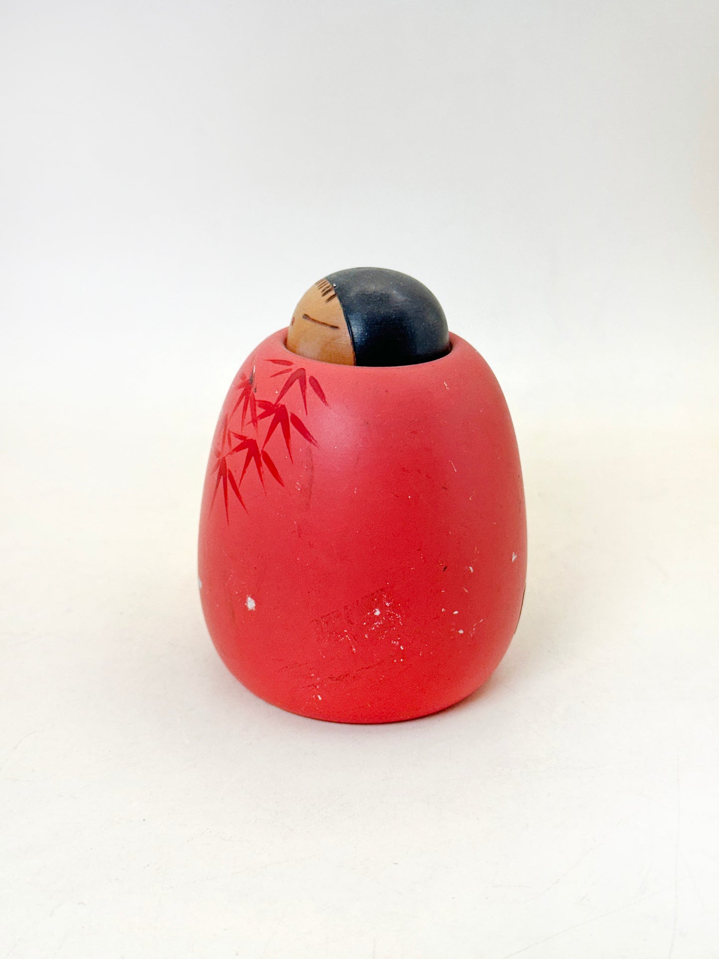 K10210 - Sosaku Kokeshi por Sekiguchi Tōa 関口東亜