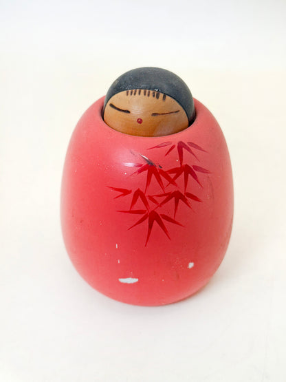 K10210 - Sosaku Kokeshi por Sekiguchi Tōa 関口東亜
