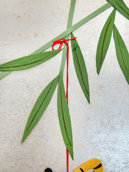 SHP199 - Shikishi card of Tiger Hariko no Tora 張子虎