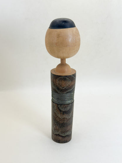 K20171 - Sosaku Kokeshi by Mineyama 峯山