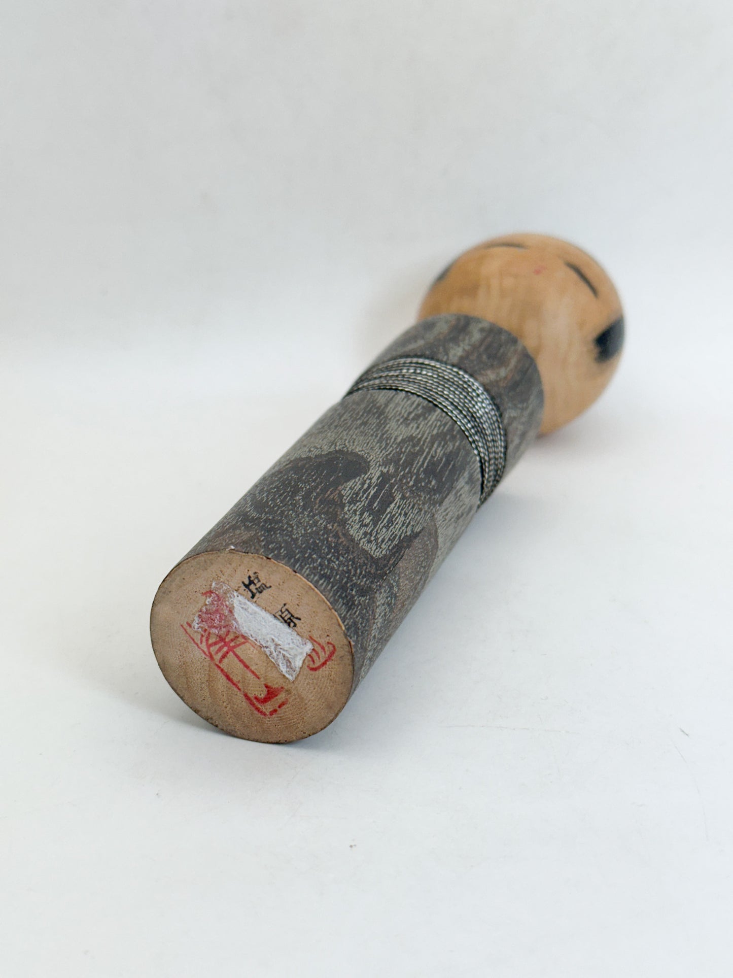 K20171 - Sosaku Kokeshi by Mineyama 峯山