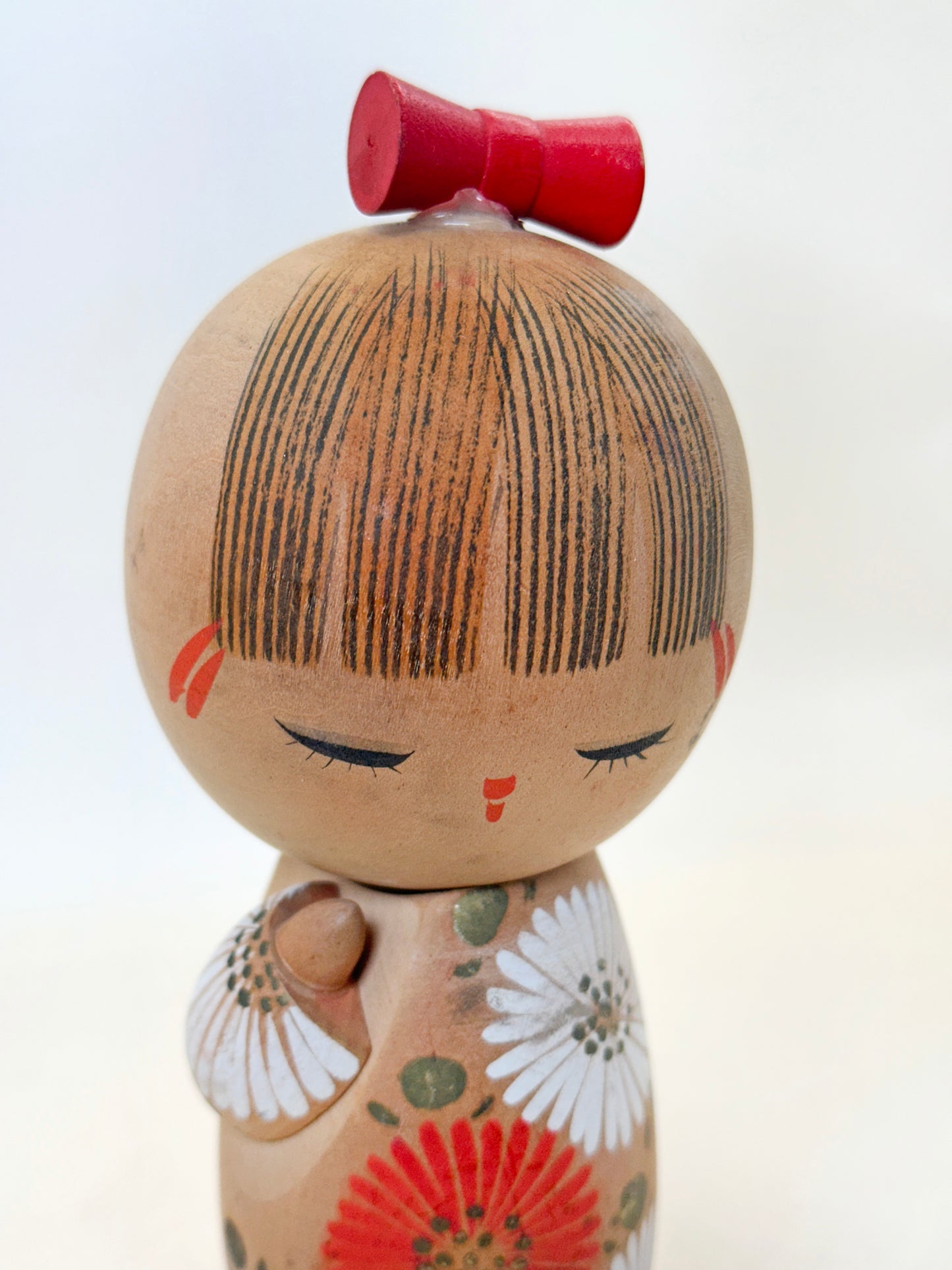 K15144 - Sosaku Kokeshi by Aoki Ryoka 青木蓼華