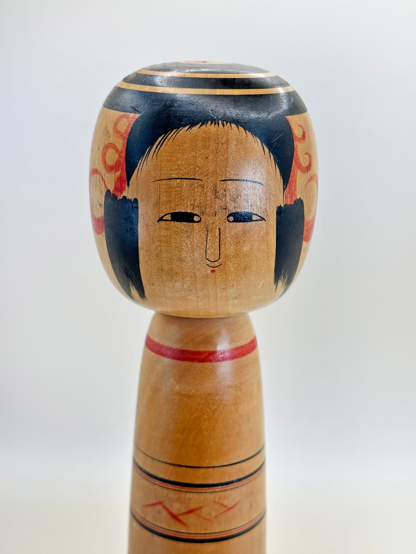 K25084 - Traditional Tsuchiyu Kokeshi by Kazue Abe 阿部計英