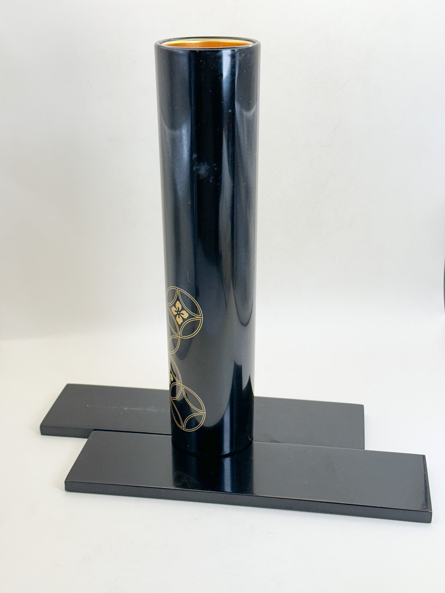 TB387 - Wajima-nuri Lacquer Vase 輪島塗