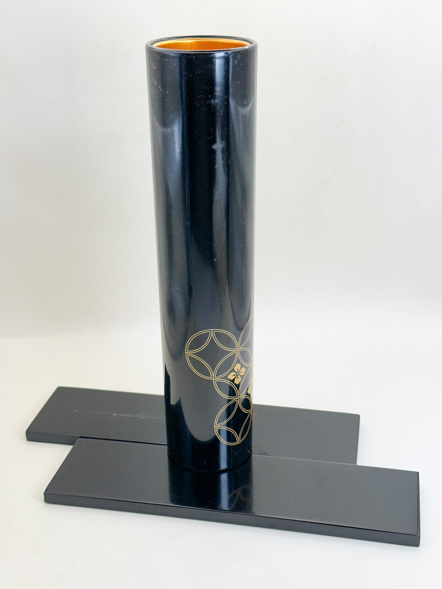 TB387 - Wajima-nuri Lacquer Vase 輪島塗
