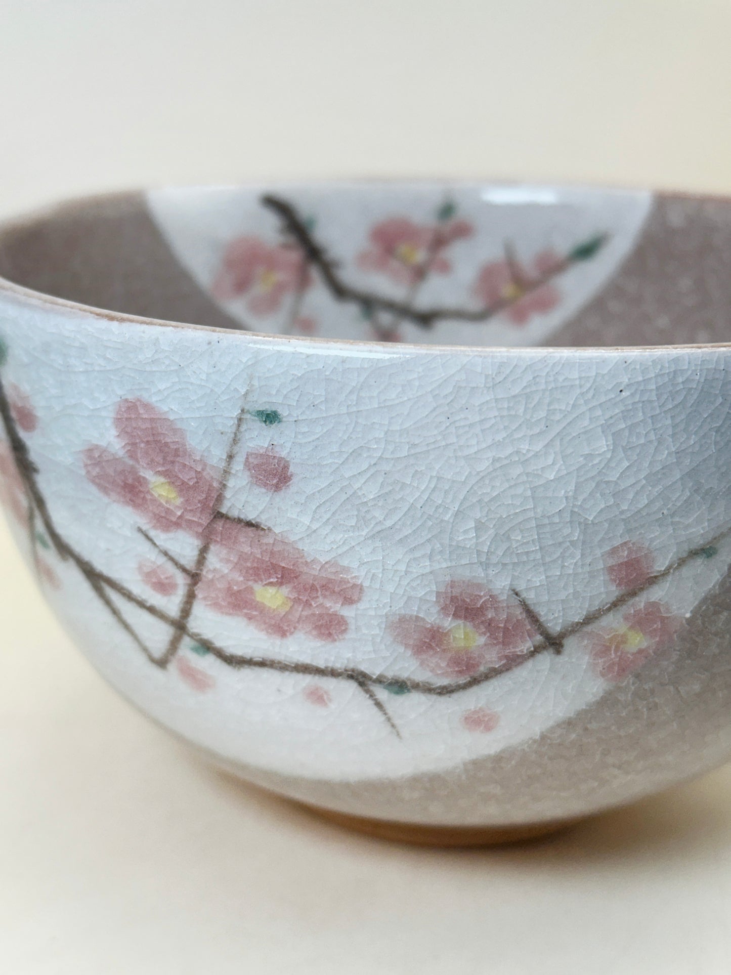 TB239 - Large Kashibachi Akazu-yaki Bowl 赤津焼