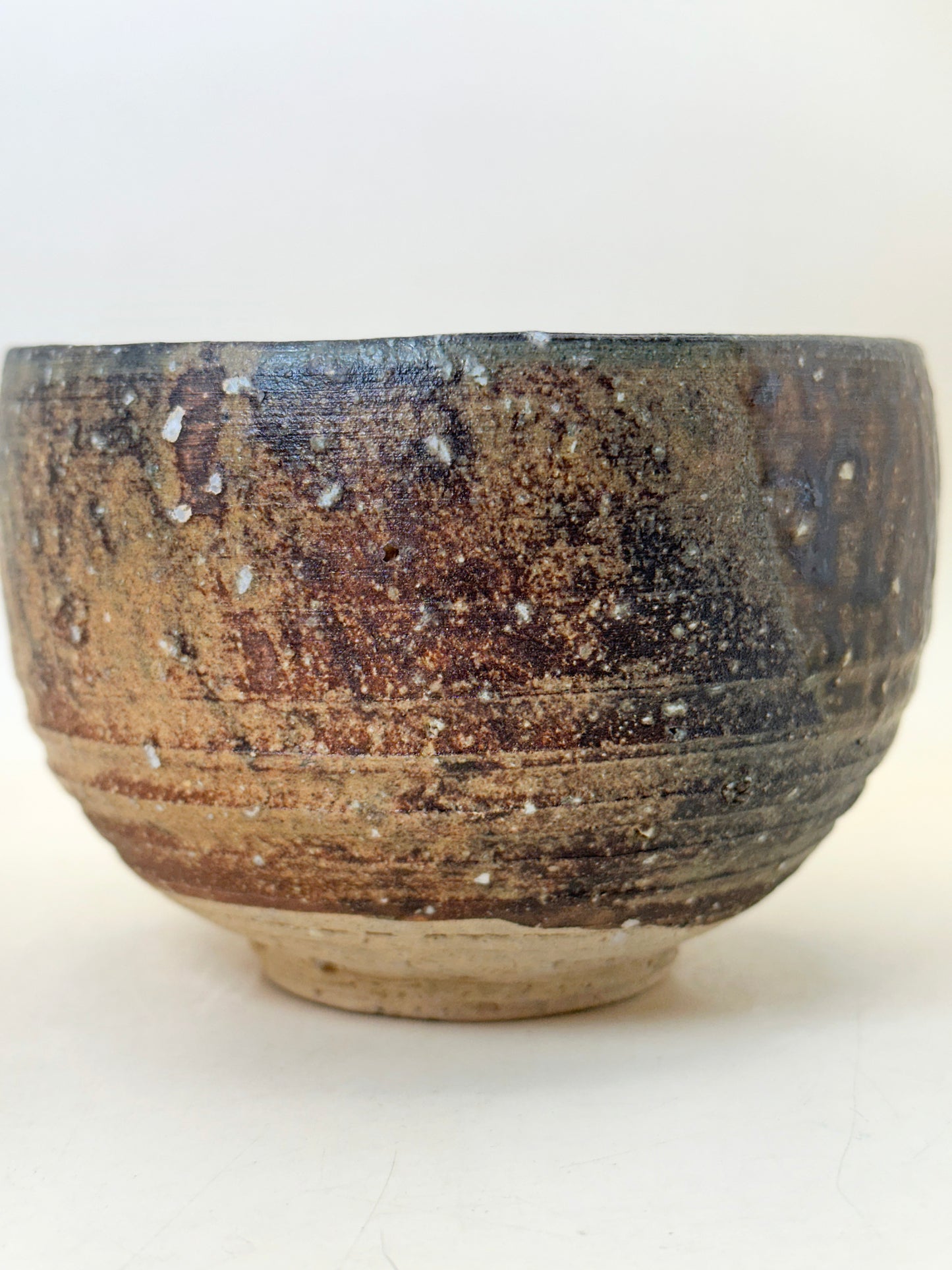 TB240 - Bol à matcha chawan Shigaraki-yaki 信楽焼