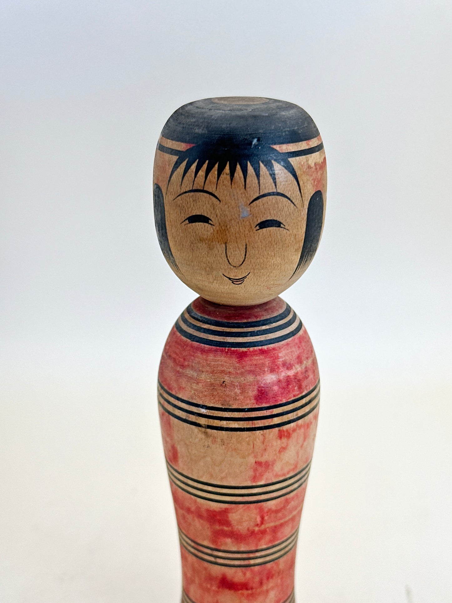 K15106 - Tsuchiyu-style kokeshi by Hiromichi Saito 斎藤弘道