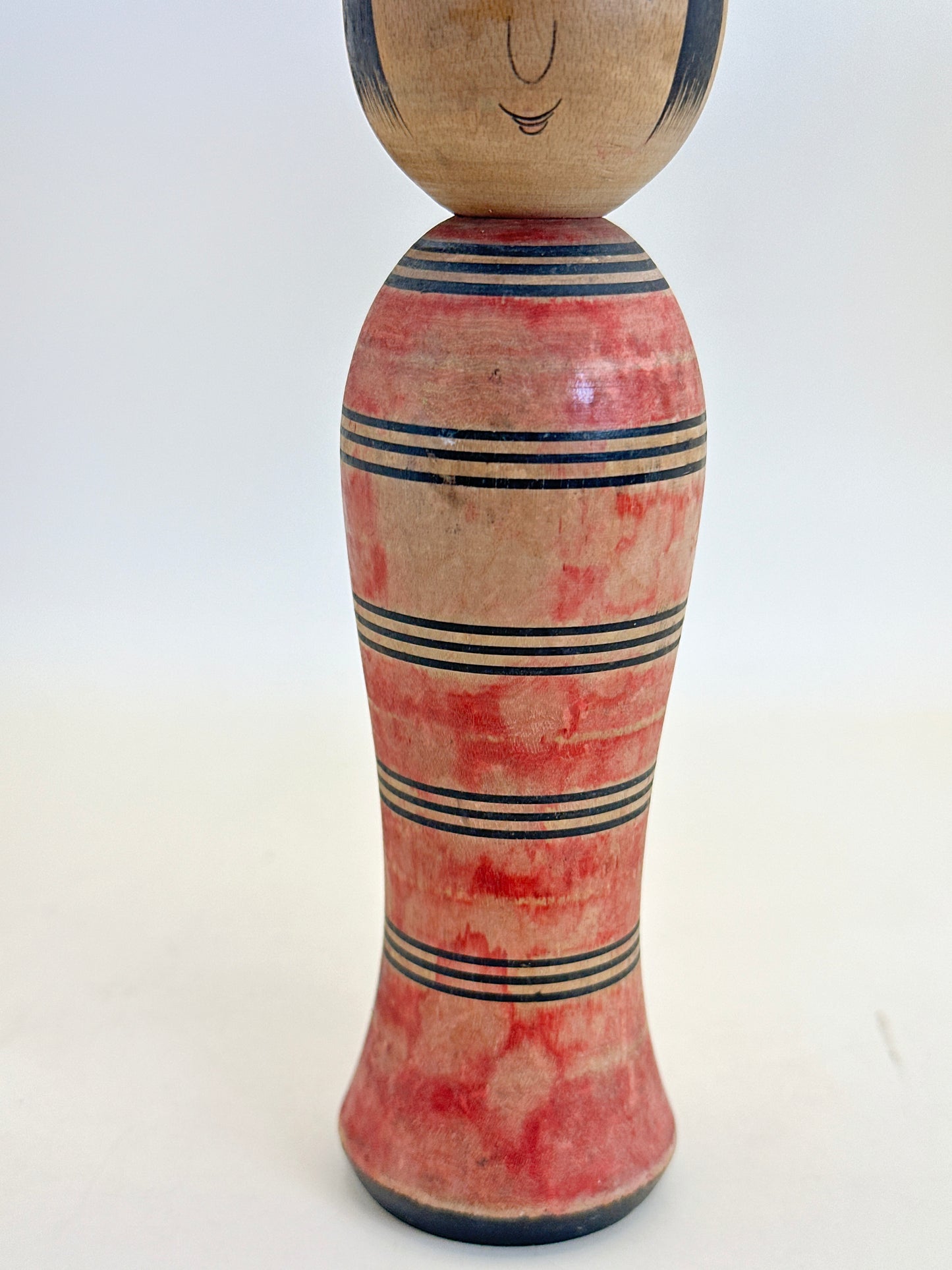 K15106 - Tsuchiyu-style kokeshi by Hiromichi Saito 斎藤弘道