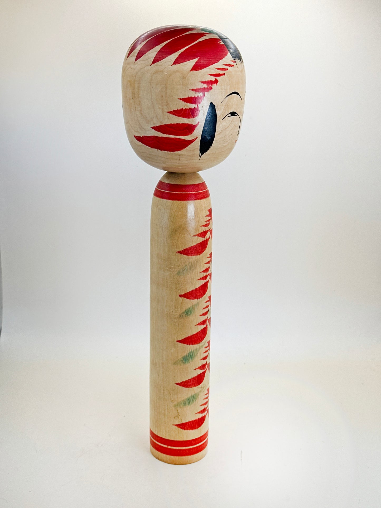K30020 - Traditonal Togatta Kokeshi by Koichi Sakuta 作田孝一