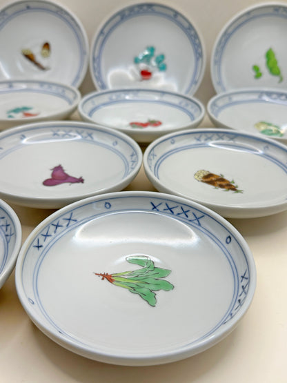 TB127 - Set of Arita Porcelain Plates 有田焼