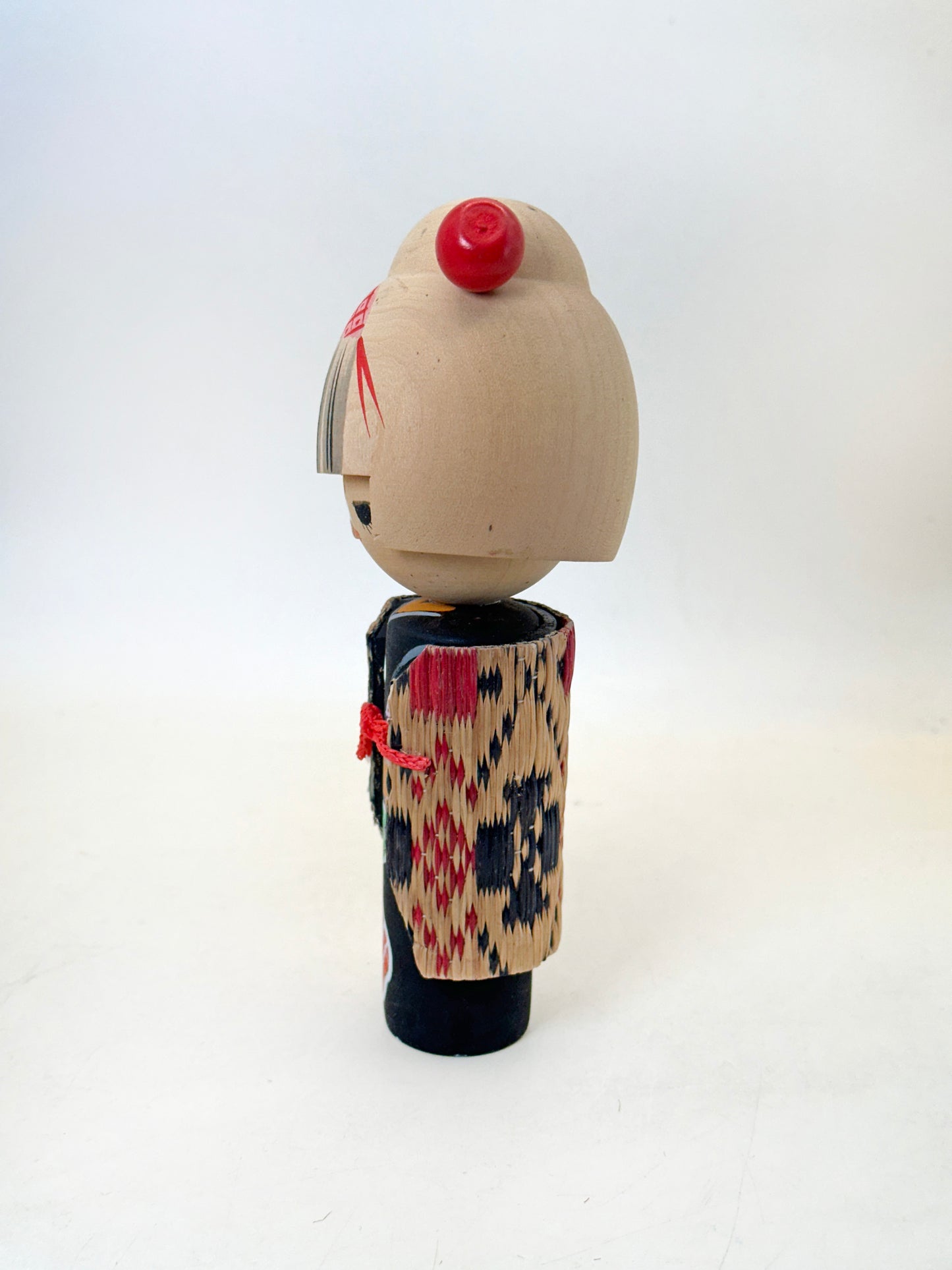 K15146 - Sosaku kokeshi by Sōgen 草玄