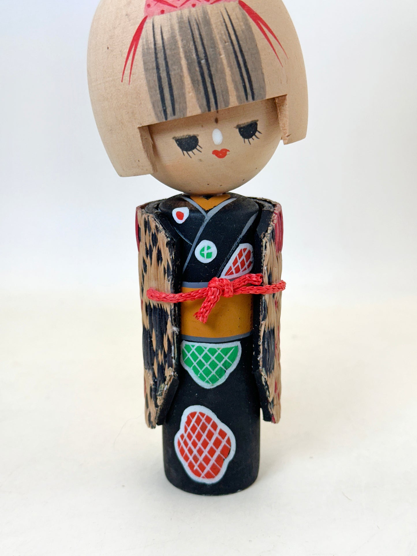 K15146 - Sosaku kokeshi by Sōgen 草玄