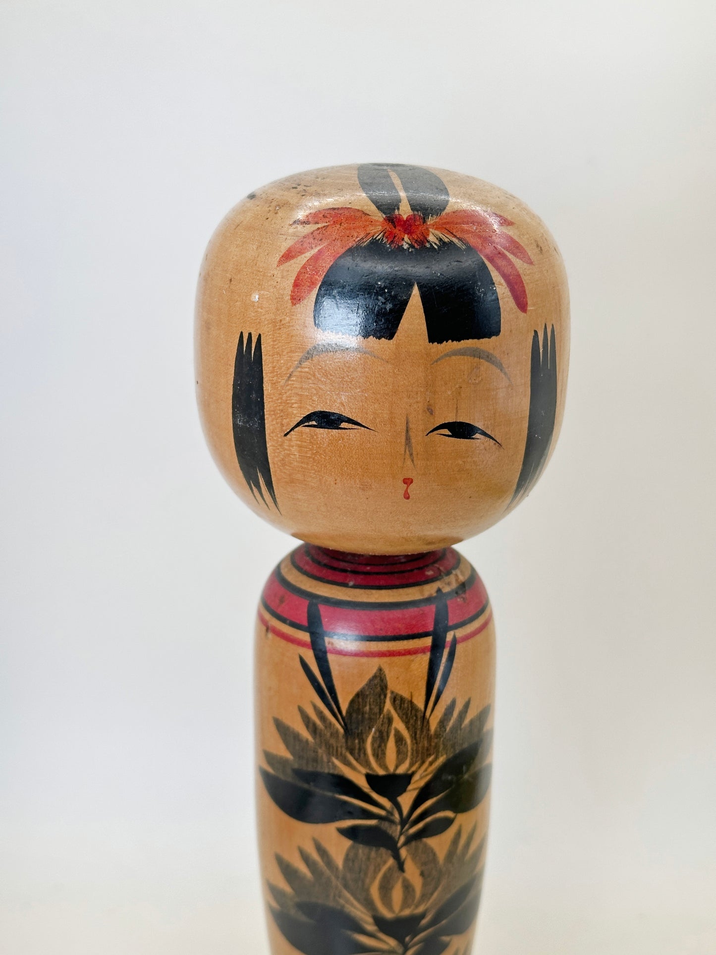 K25191 - Sosaku Shingata Kokeshi by Mitsuo 光男