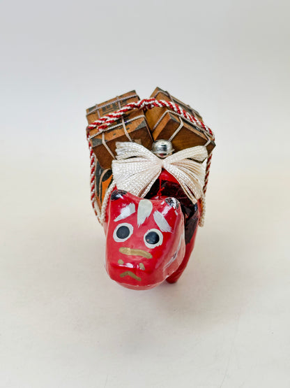 FT408 - Hariko Akabeko – Vache Rouge en Papier Mâché 赤べこ