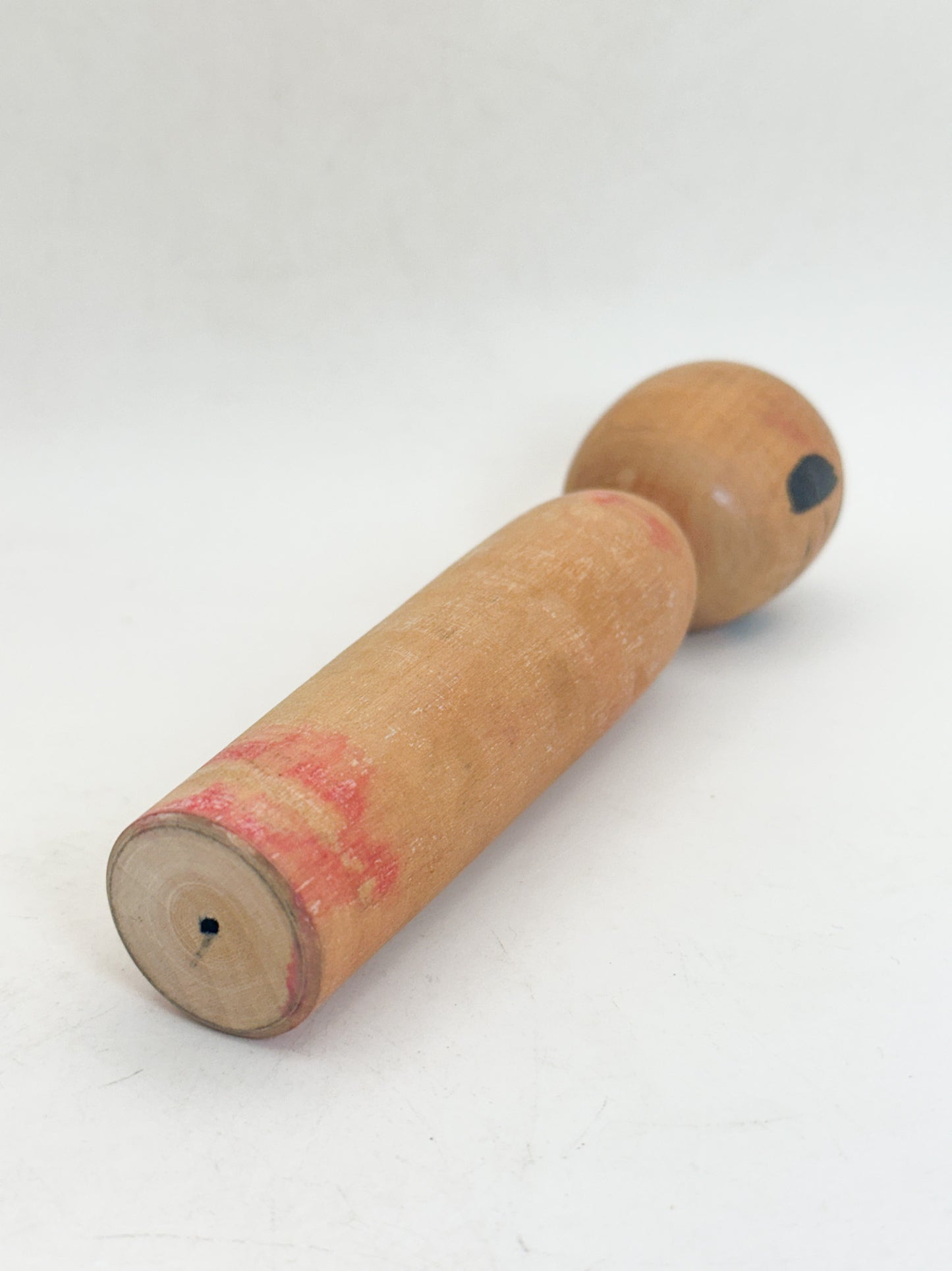 K15176 - Yamagata Kokeshi by Kenjiro Hiraga 平賀謙次郎