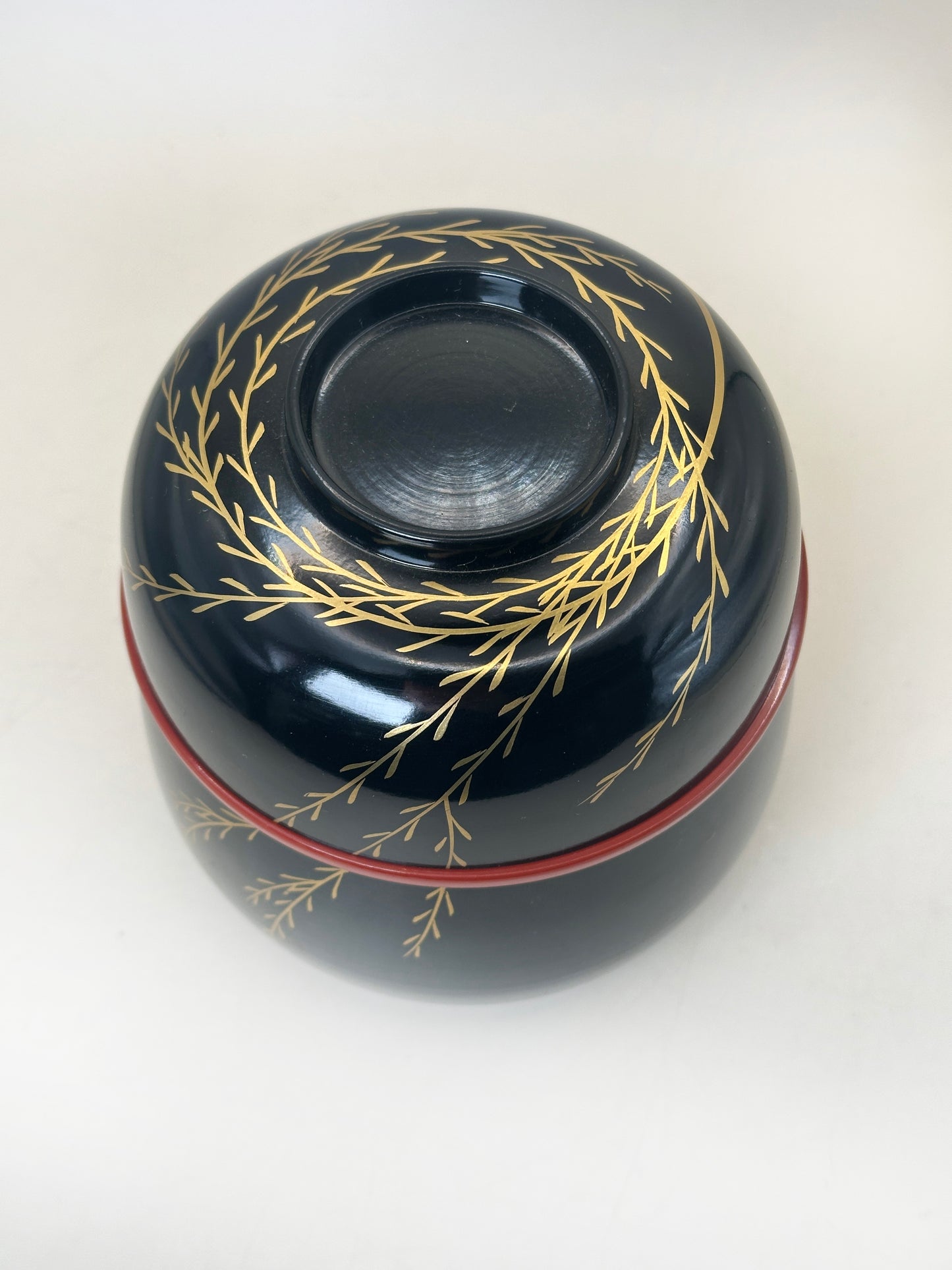 TB251 - Cuenco lacado Wajima-nuri con tapa 輪島塗