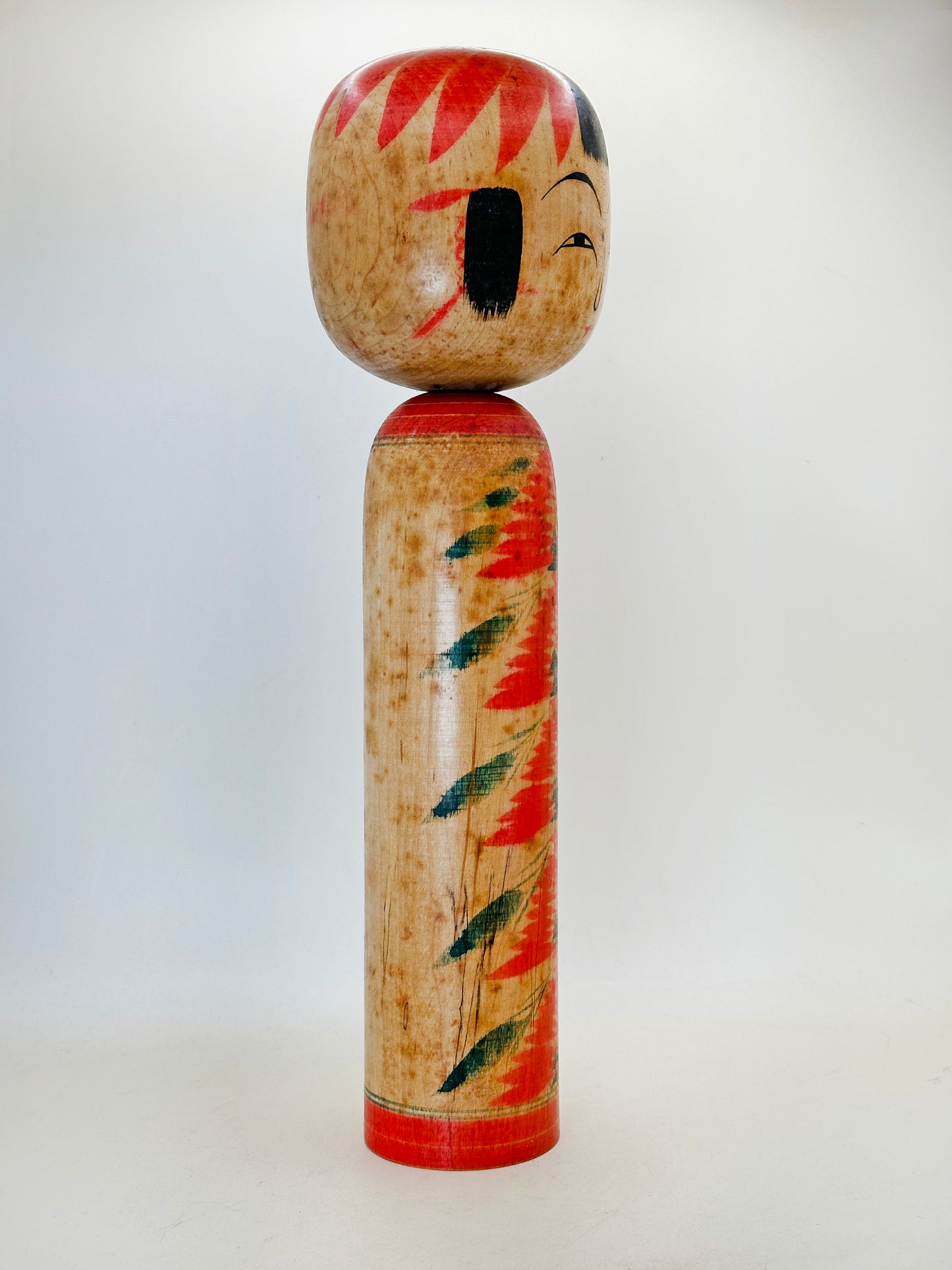 K30035 - Zao Kokeshi por Atsuo Tanaka 田中敦夫