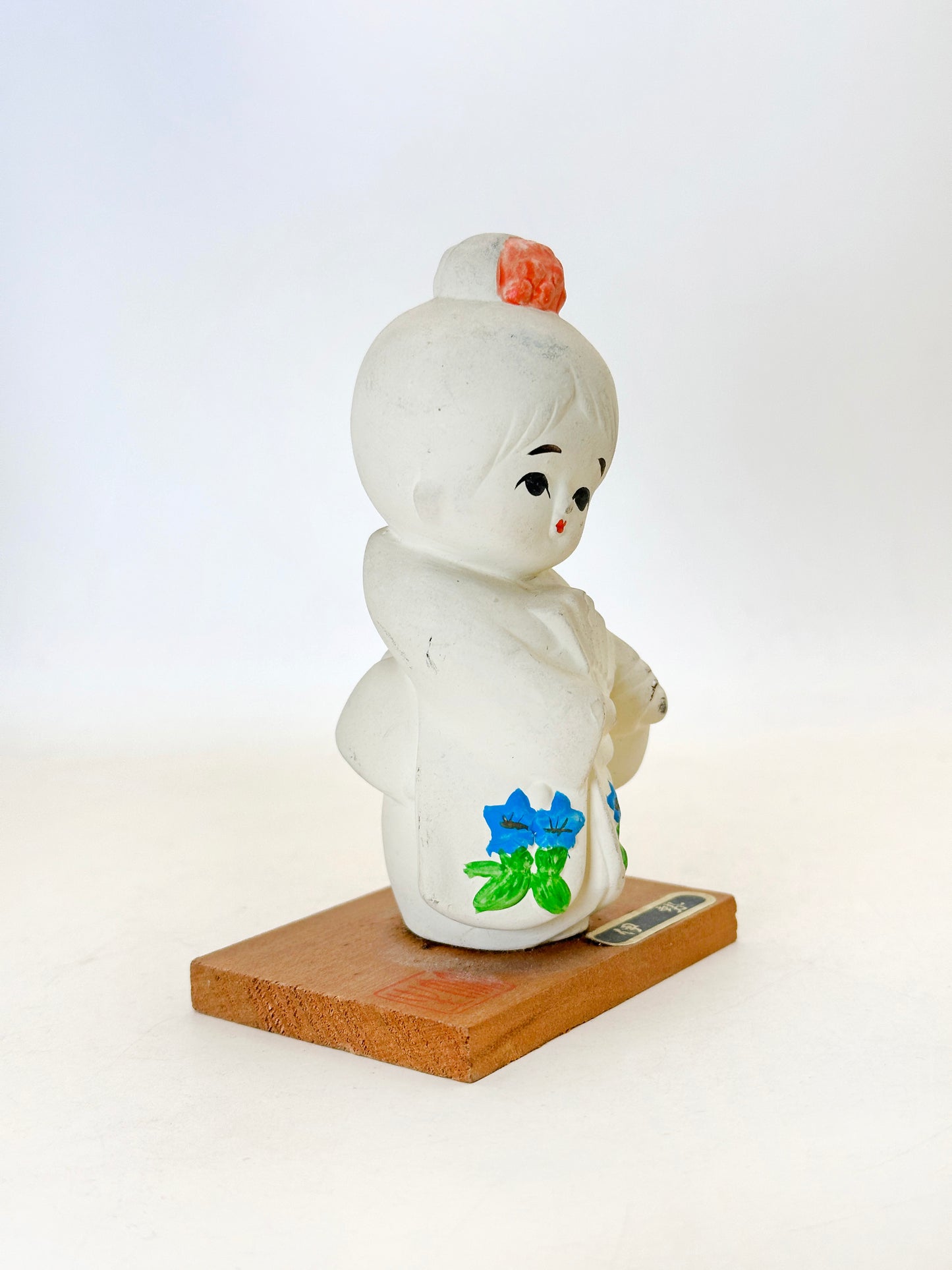 K10213 - Ise Folk Craft Hakata ningyō 博多人形