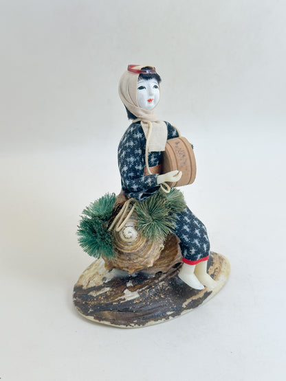 FT560 - Kokeshi Omiyage du Cap Irago (伊良湖岬)