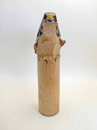 K25090 - Sasano Ittobori hawk wood carving 笹野一刀彫