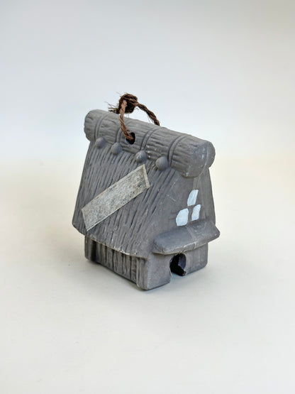 CB127 - Gasshō-zukuri Dorei Clay Bell from Hida 飛騨