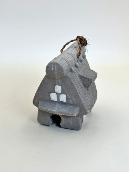 CB127 - Gasshō-zukuri Dorei Clay Bell from Hida 飛騨