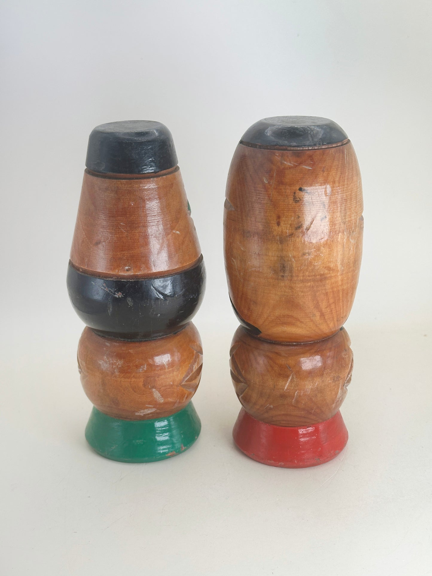 K15147 - Sōsaku Kokeshi de Muñecas Nipopo ニポポ人形