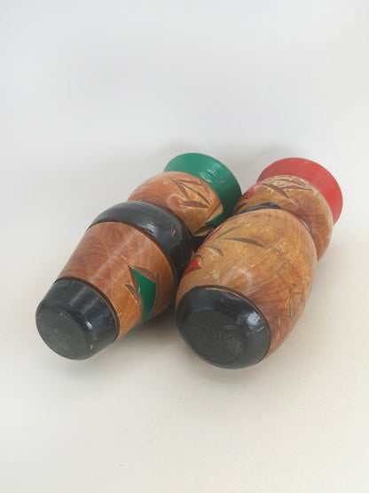 K15147 - Sōsaku Kokeshi de Muñecas Nipopo ニポポ人形
