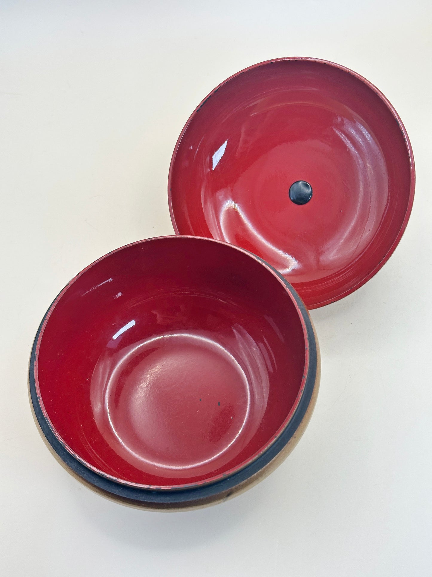 TB139 - Vintage Lacquer-Style Kashiire Box 菓子入