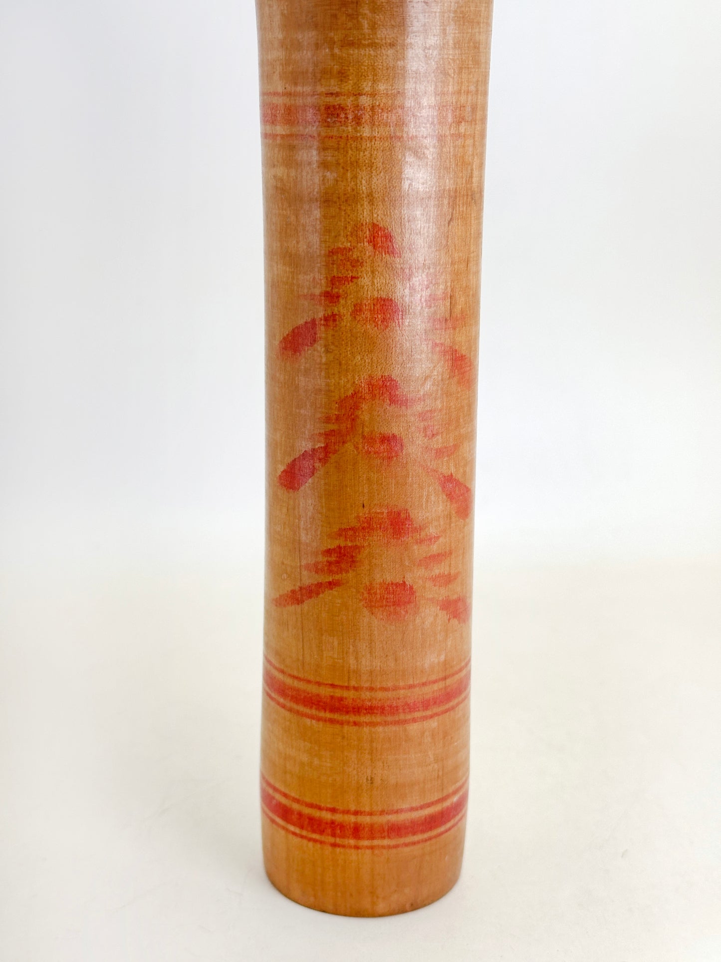 K30036 - Kokeshi de Hijiori de Ushizō Sato 佐藤丑蔵