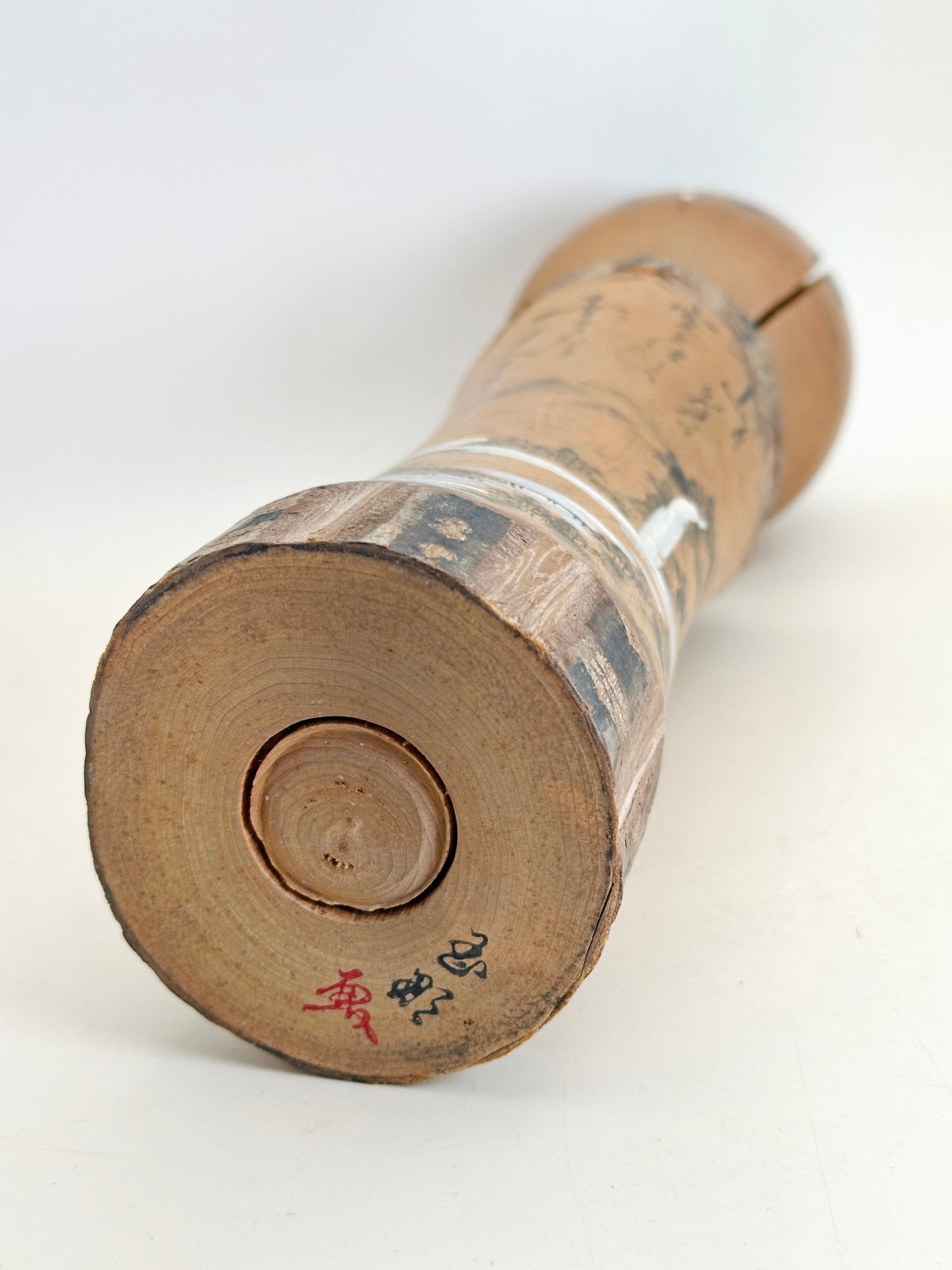 K30037 - Omiyage Kokeshi de Naruko Onsen 鳴子