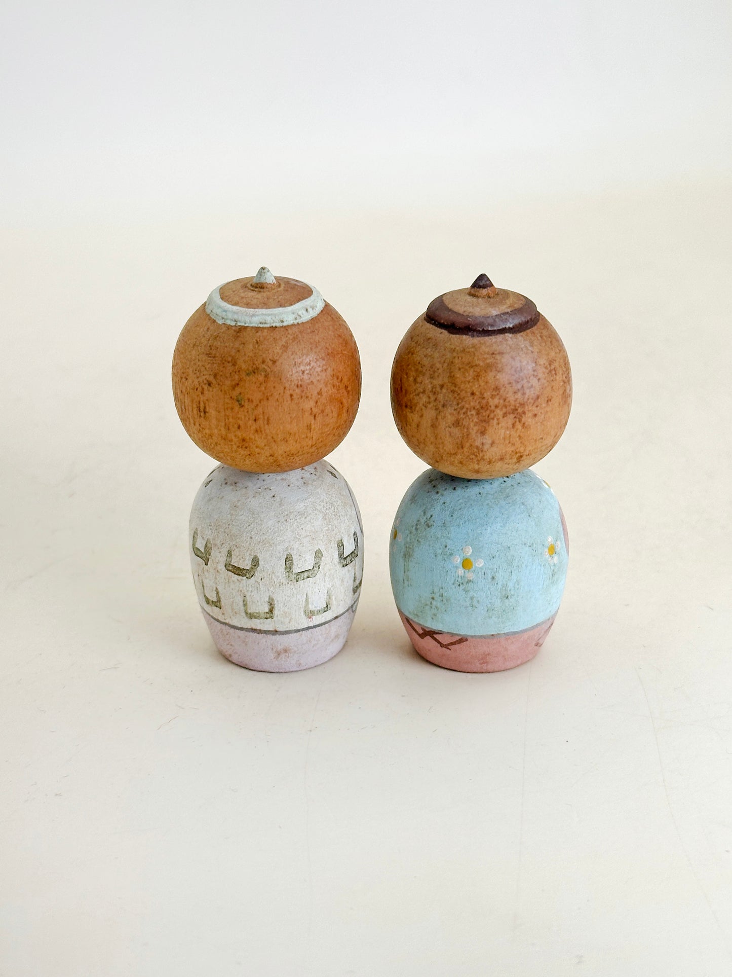 K05067 - Sosaku Kokeshi from Senshukai 千趣会