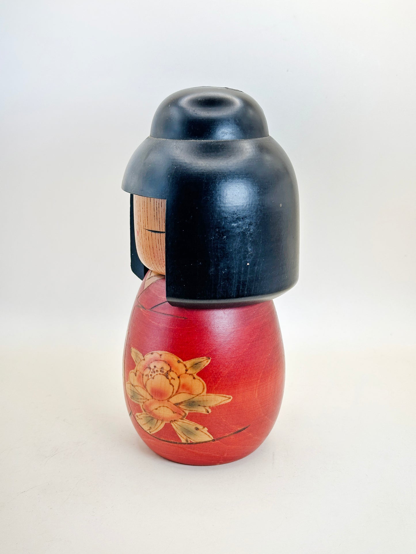 K20110 - Sosaku Kokeshi by Sato Suigai 佐藤翠涯