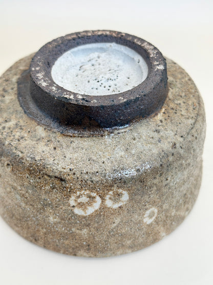 TC36 - Rustic Mikamo-yaki Chawan by Kawarai Bunjiro みかも焼