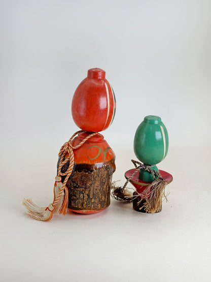 K10227 - Kokeshi of Fukutokkuri and Sakazuki 徳利 盃