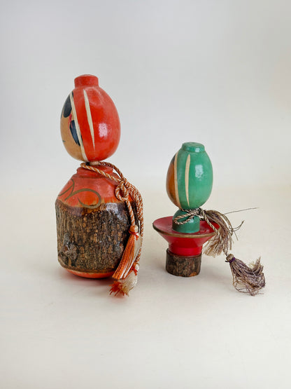 K10227 - Kokeshi of Fukutokkuri and Sakazuki 徳利 盃