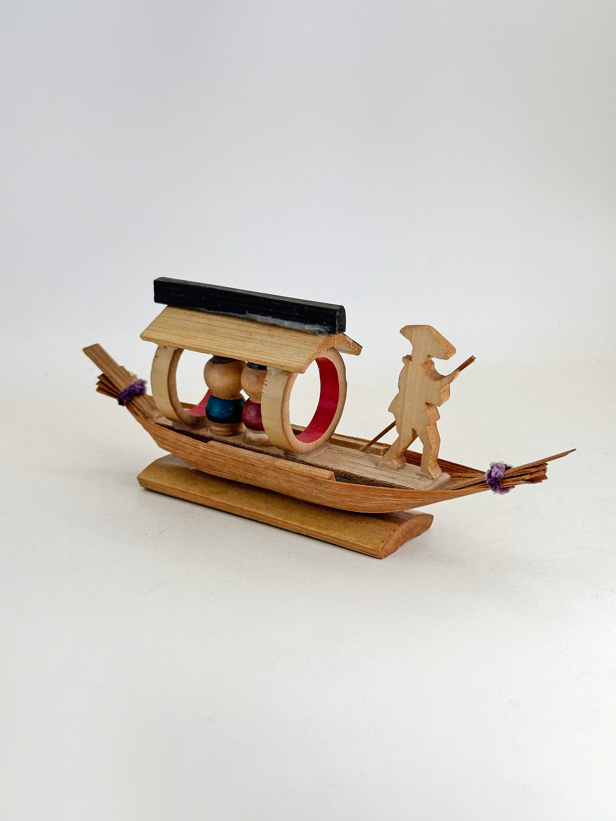FT429 - Omiyage Kokeshi from Nihon Line 日本ライン