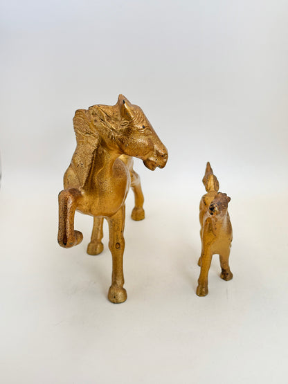 FT284 - Cast Metal Sculpture of Takaoka Dōki 高岡銅器